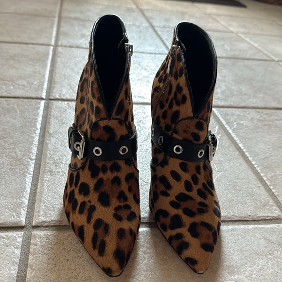 NWOB Nine West Booties Animal Print - Picture 3 of 8